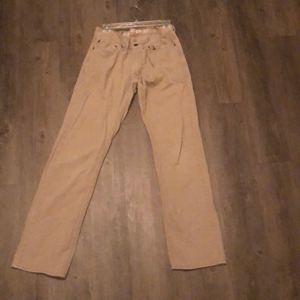 Men’s tan denim jeans